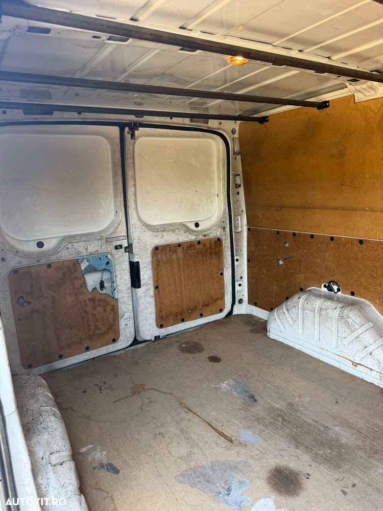 Ford Transit - 8