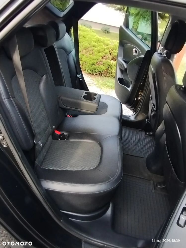 Hyundai ix35 2.0 2WD Comfort - 28
