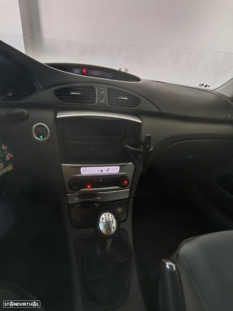 Renault Laguna Break 1.9 dCi Dynamique Edition - 9