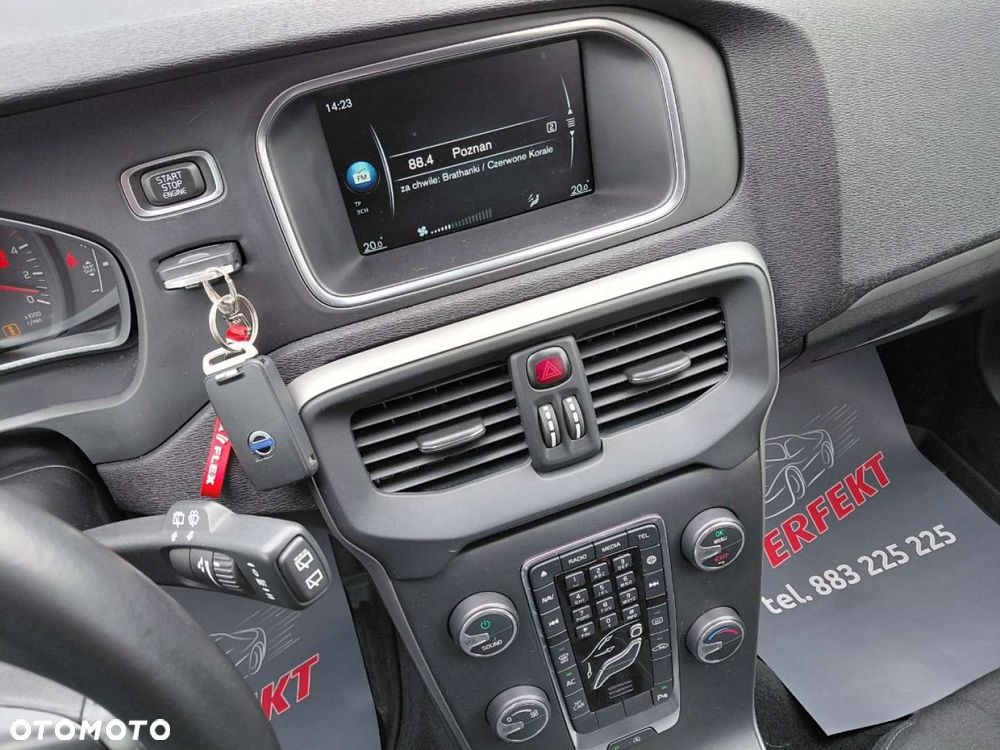 Volvo V40 - 21