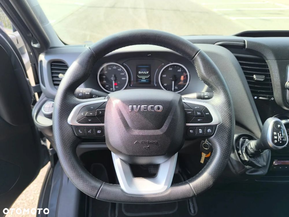 Iveco Daily 70C18 Sypialnia WINDA, 15 Palet, 2x Firana + Zsuwany Dach + Reg Wysokość! - 24