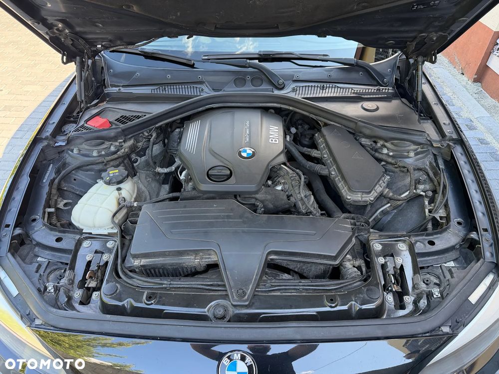 BMW Seria 1 120d M Sport - 22