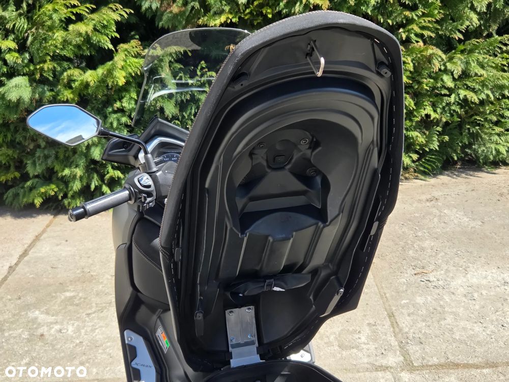 Yamaha X-max - 21