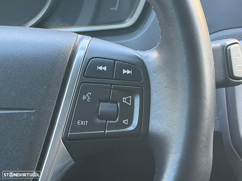 Volvo V40 1.6 D2 Summum - 13