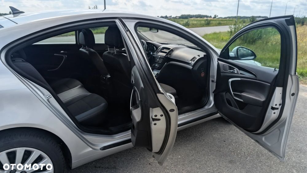 Opel Insignia 2.0 CDTI - 8