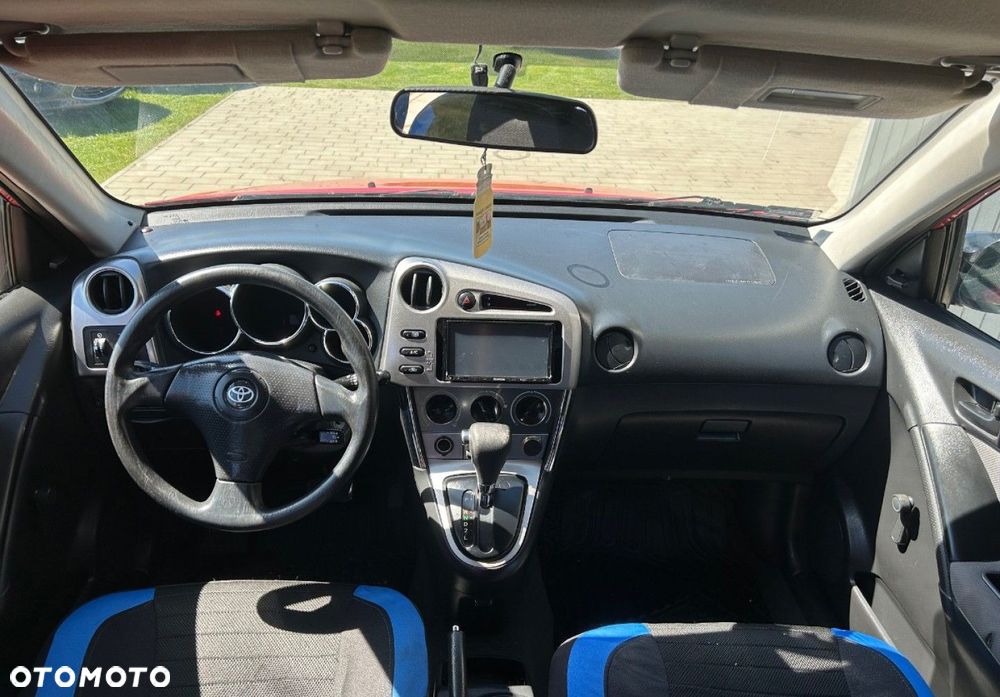 Toyota Matrix - 8