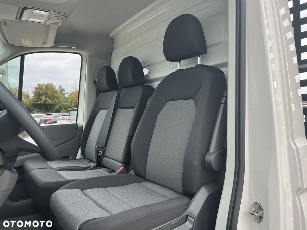 Volkswagen Crafter 35 (L4) Poj. Kabina ze Skrzynią, 2.0BiTDI 163KM, manual - 14