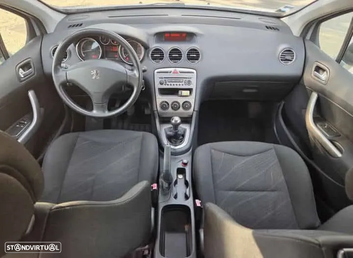 Peugeot 308 1.4 16V Premium - 2