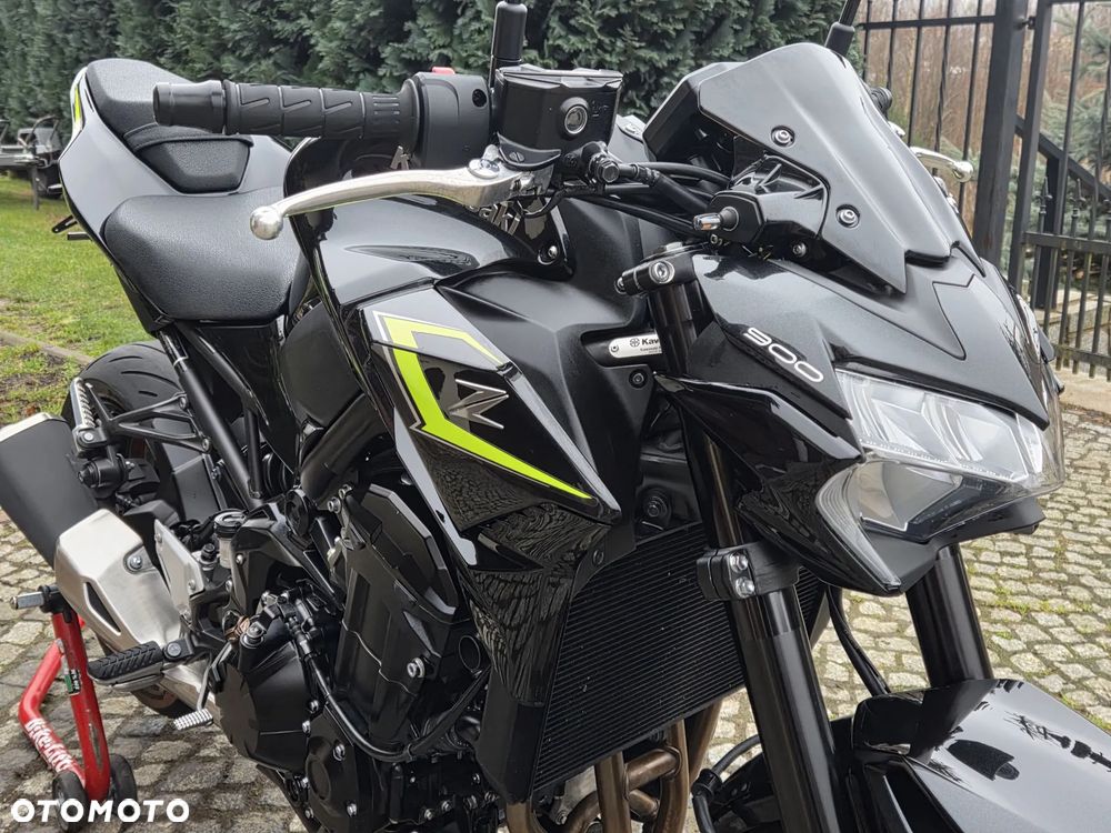 Kawasaki Z 900 - 25