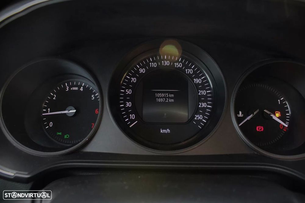 Renault Mégane ENERGY TCe 130 Start & Stop Paris - 12