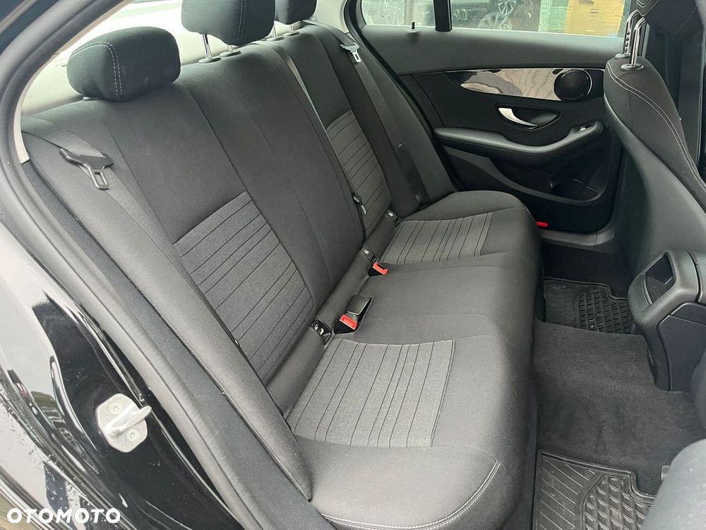 Mercedes-Benz Klasa C 160 9G-TRONIC - 26