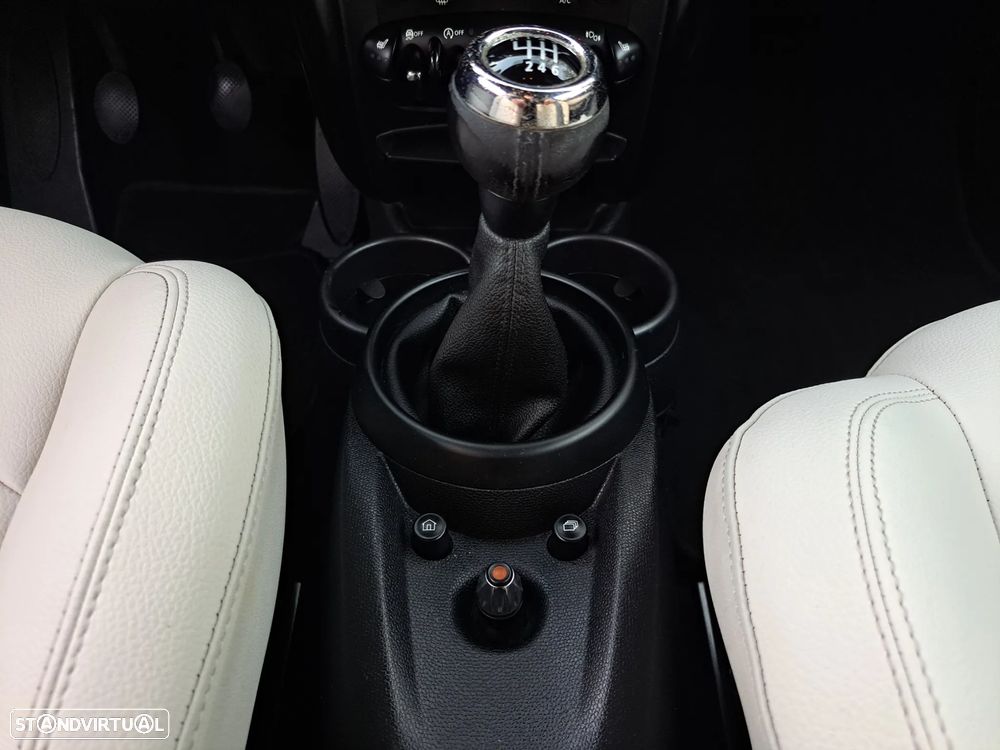 MINI Paceman Cooper D - 21