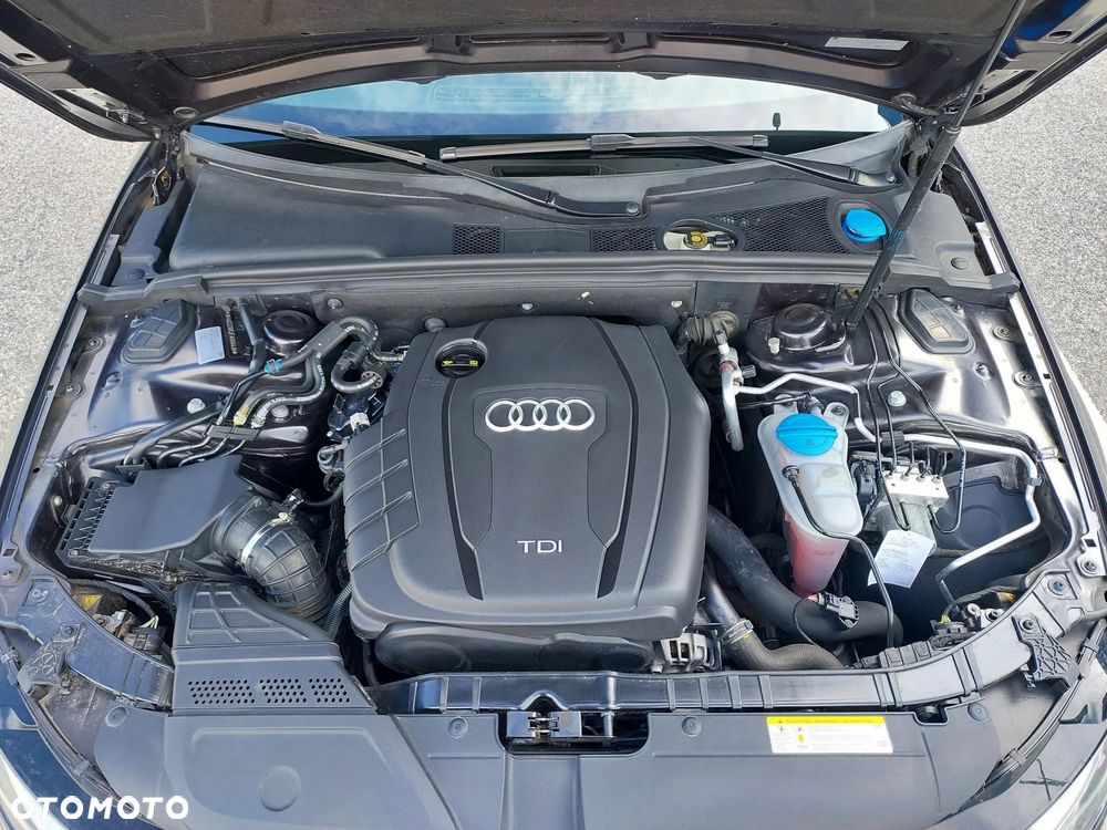 Audi A4 Avant 2.0 TDI DPF quattro S line Sportpaket - 16