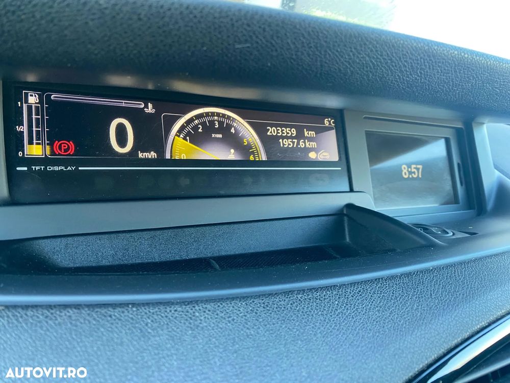 Renault Grand Scenic - 7