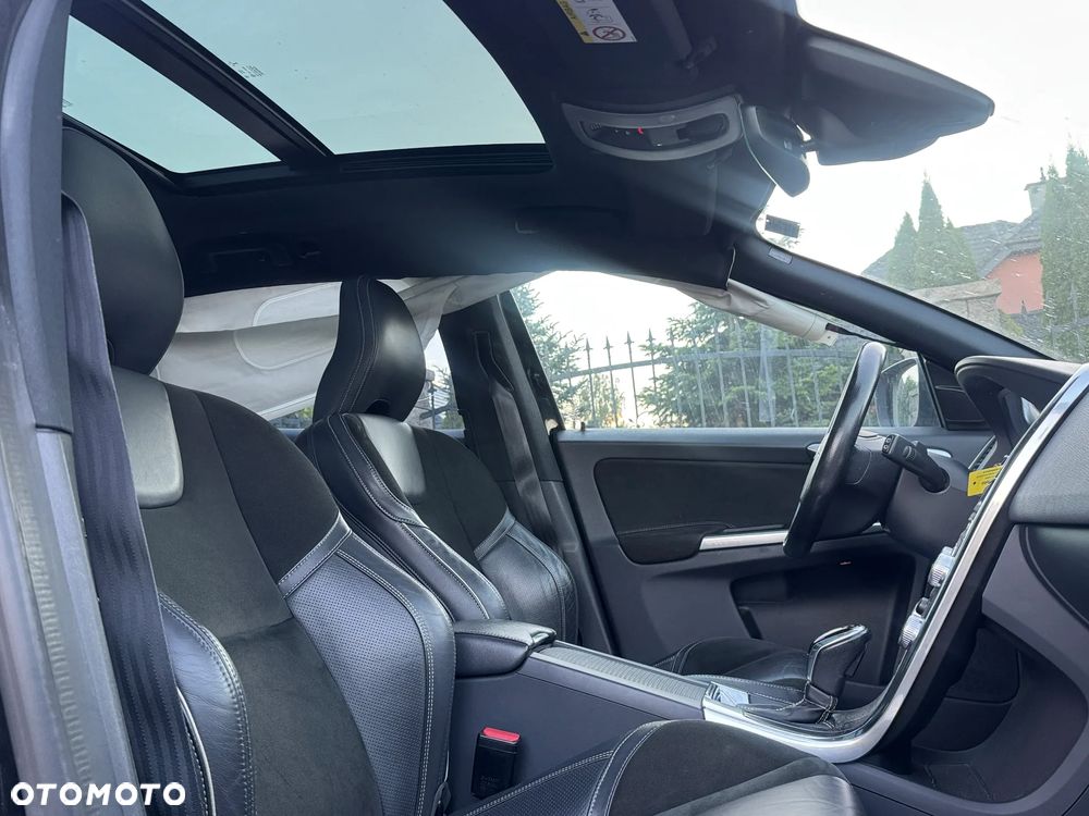 Volvo XC 60 D4 Geartronic RDesign - 1