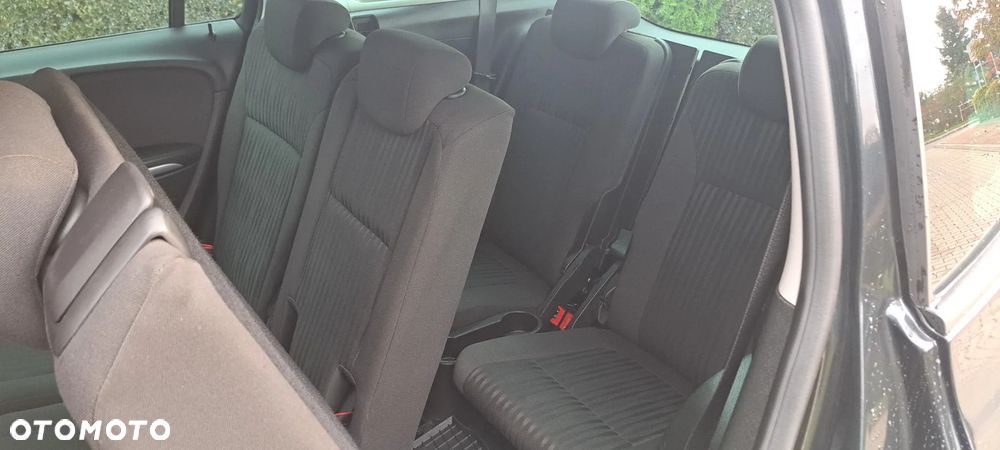 Opel Zafira - 28