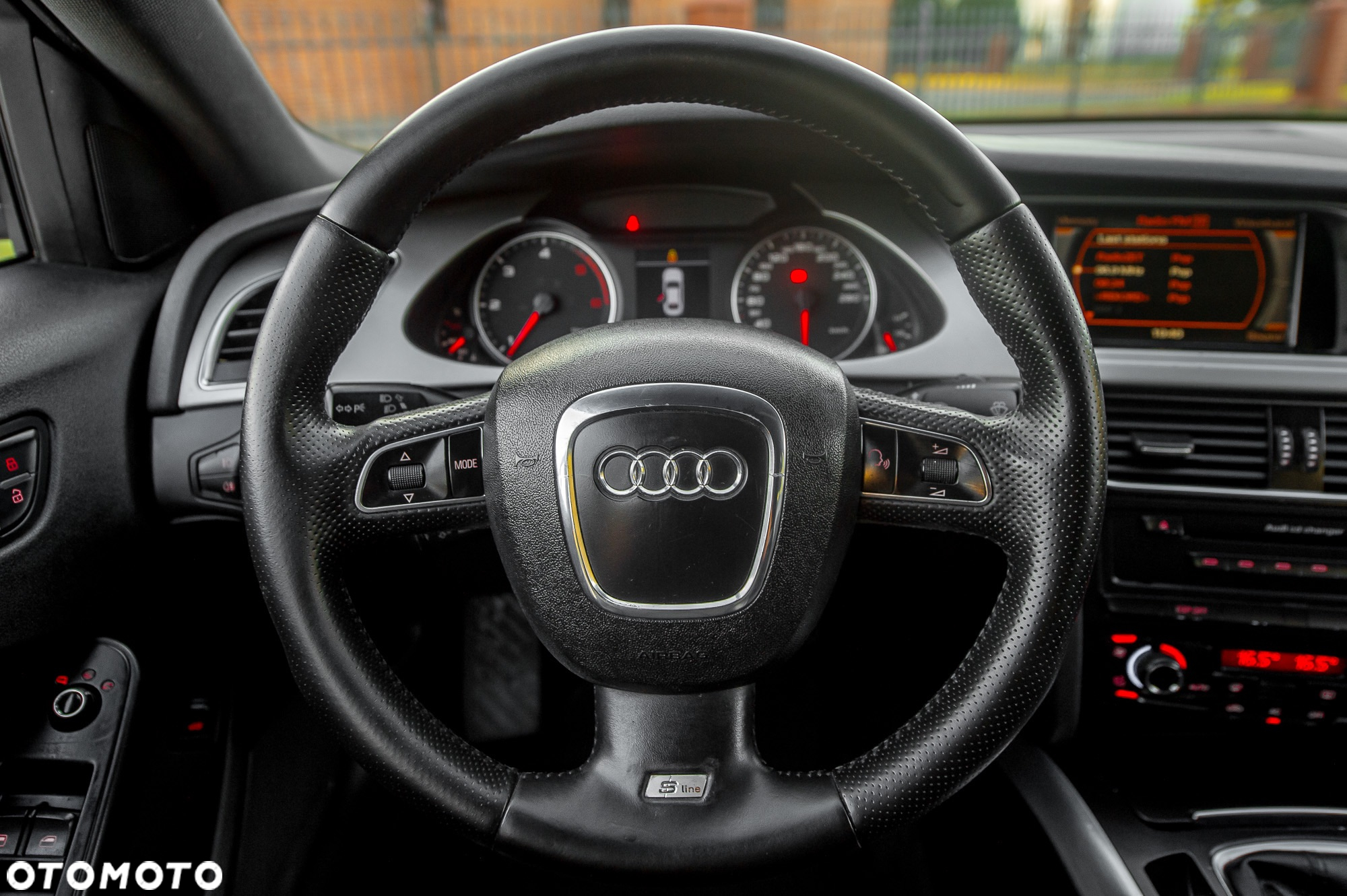 Audi A4 Avant 2.0 TDI DPF quattro S line Sportpaket - 19