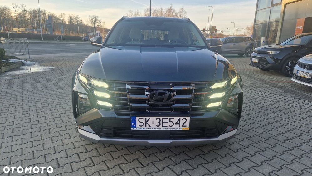 Hyundai Tucson - 2