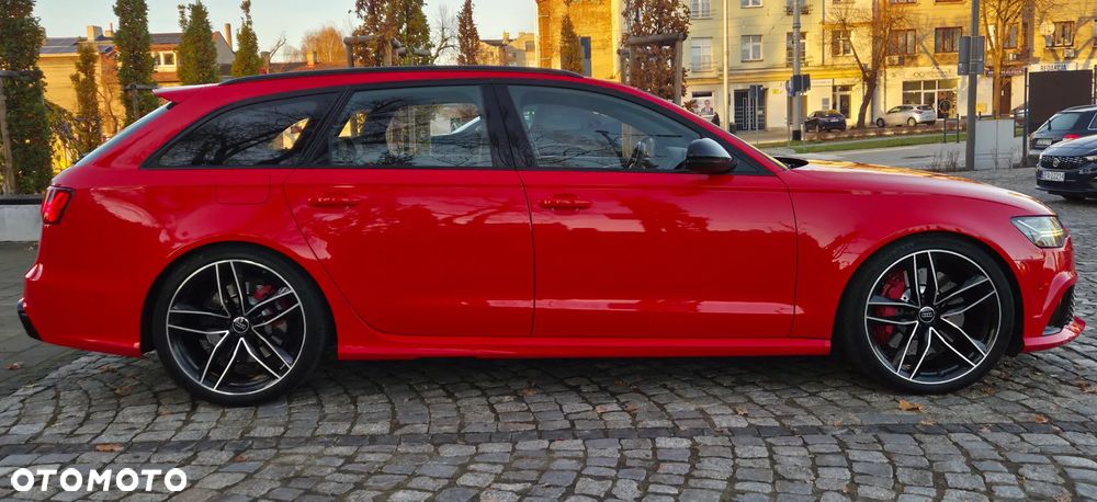 Audi RS6 Avant - 6