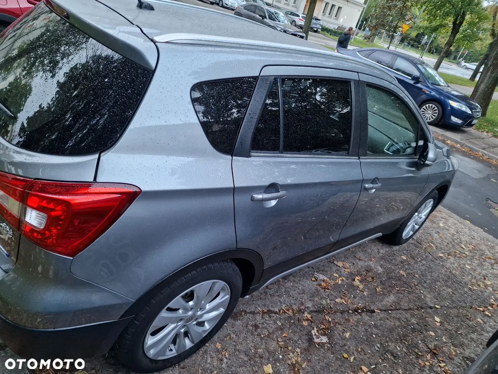 Suzuki SX4 S-Cross 1.4 T Premium - 7
