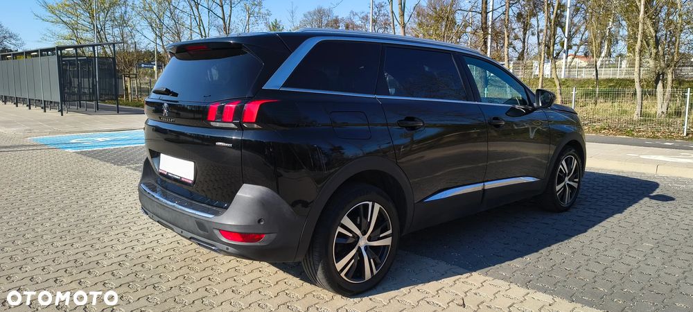 Peugeot 5008 - 4