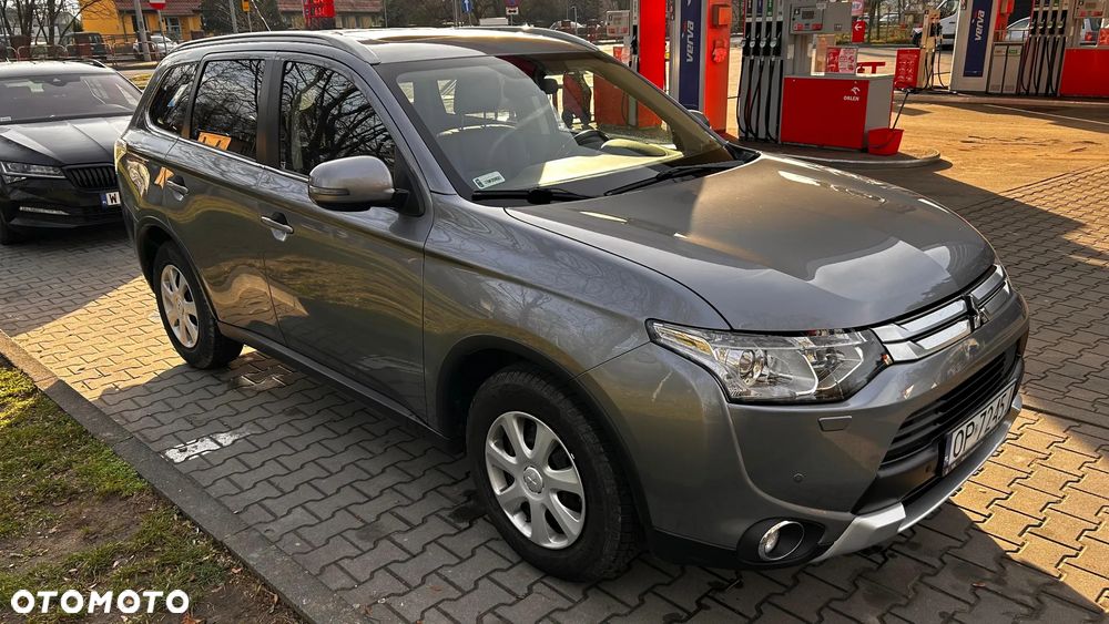 Mitsubishi Outlander - 6