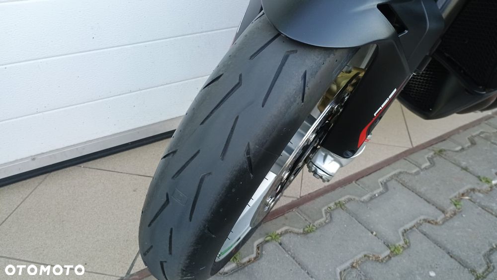 MV AGUSTA Brutale - 16