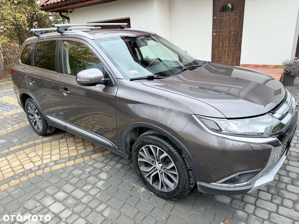Mitsubishi Outlander - 11