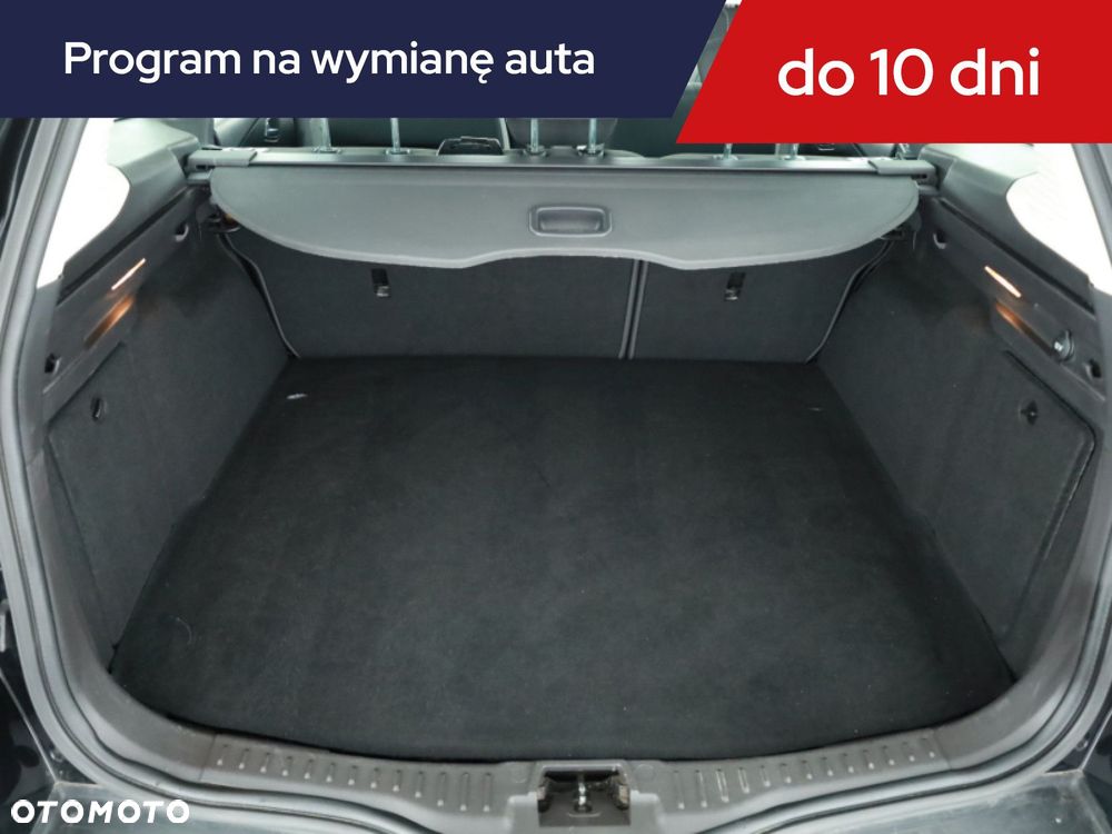 Ford Focus SW - 18