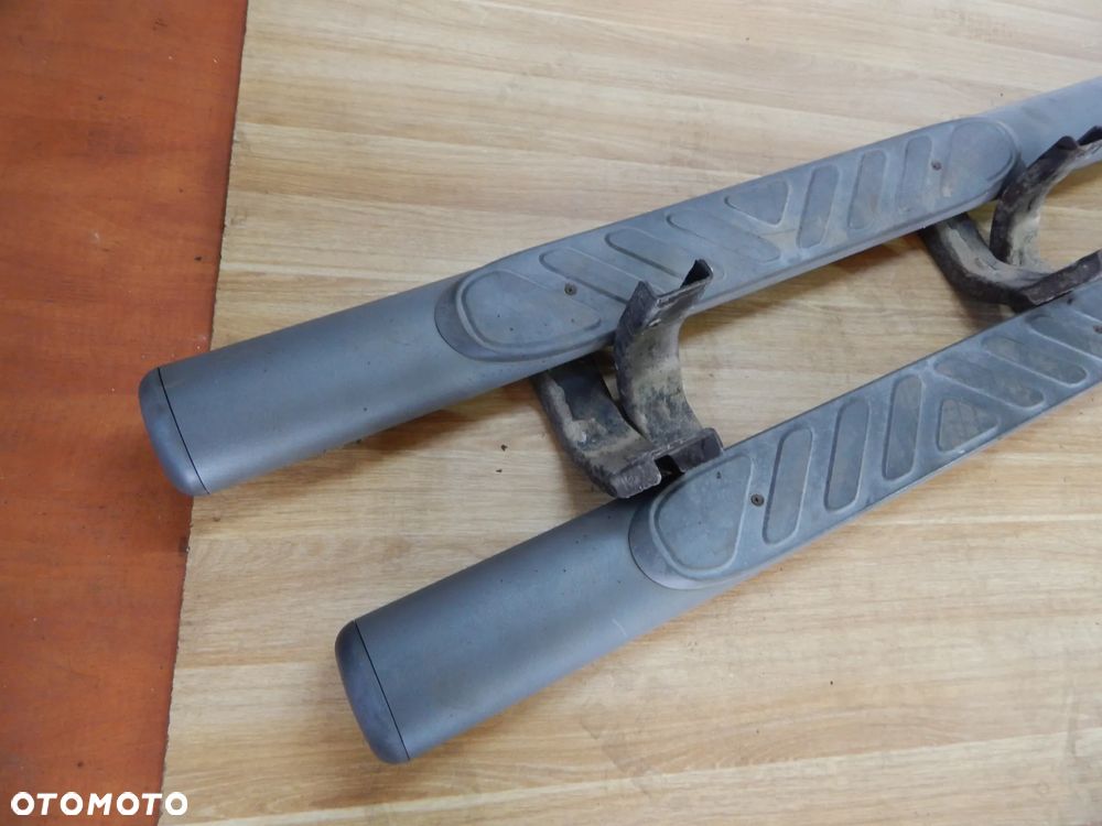 Progi listwy progowe komplet Nissan Navara D40 pathfinder 05-14 Łuków części - 2