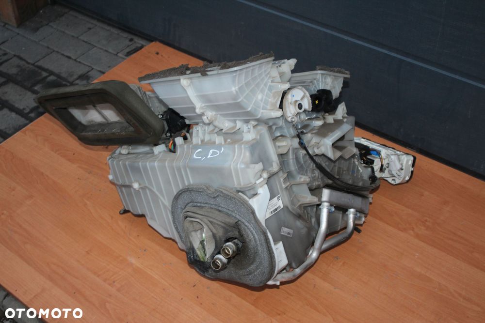 OBUDOWA NAGRZEWNICY OPEL CORSA D EUROPA KLIMATYZACJA RT213239857 - 2