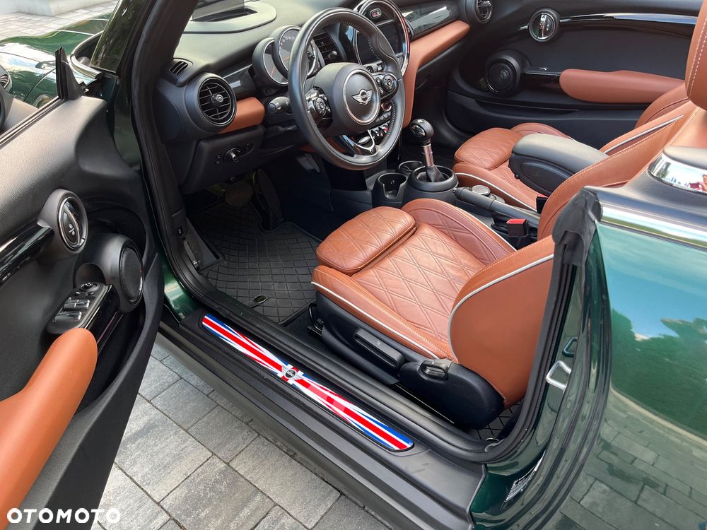 MINI Cooper S Sport-Aut - 18
