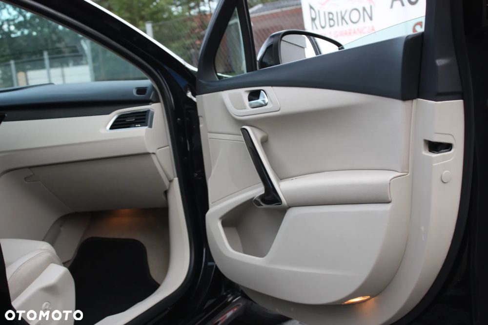 Peugeot 508 155 THP Allure - 28