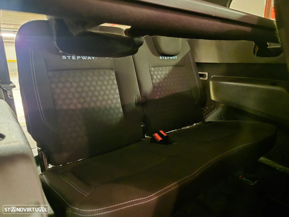 Dacia Lodgy 1.5 dCi Stepway 7L - 44