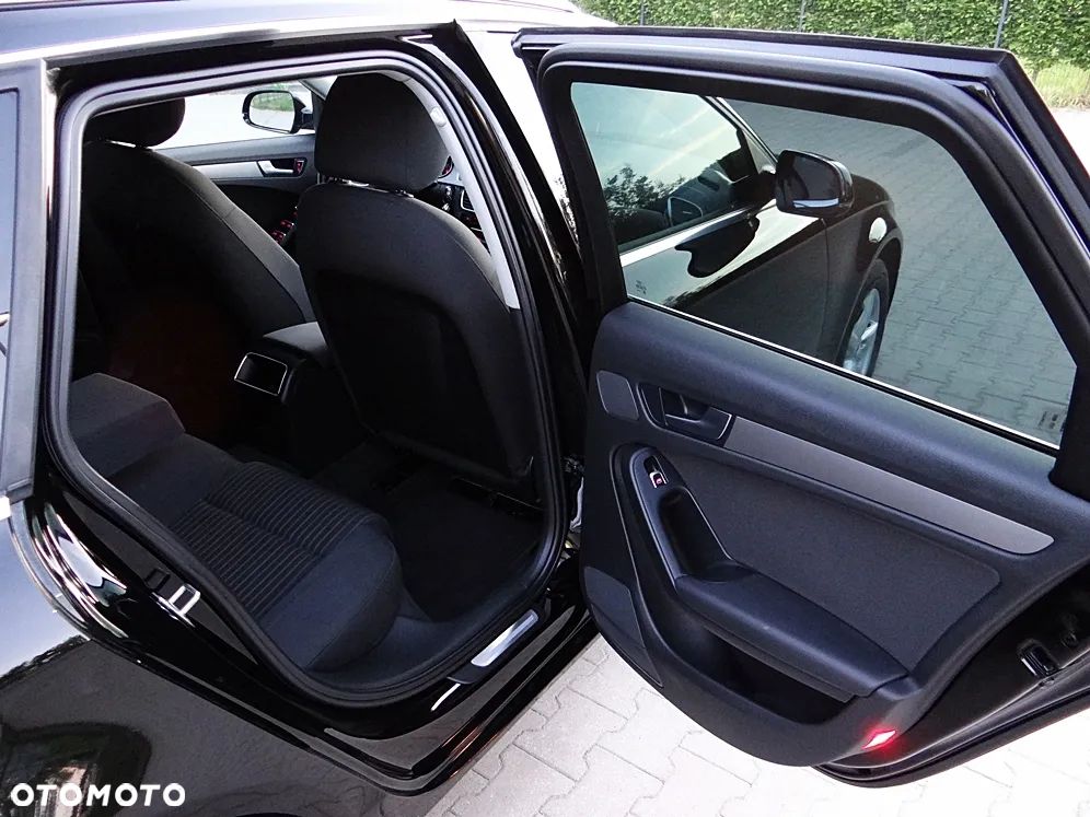 Audi A4 Avant 2.0 TDI DPF Attraction - 39