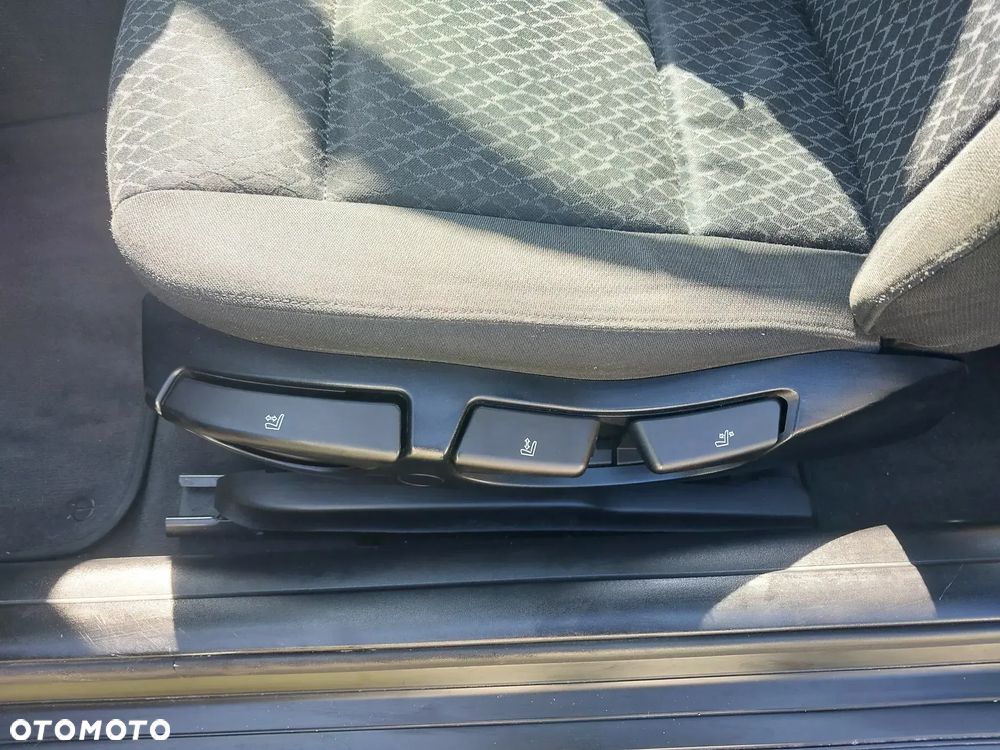 BMW Seria 3 - 14