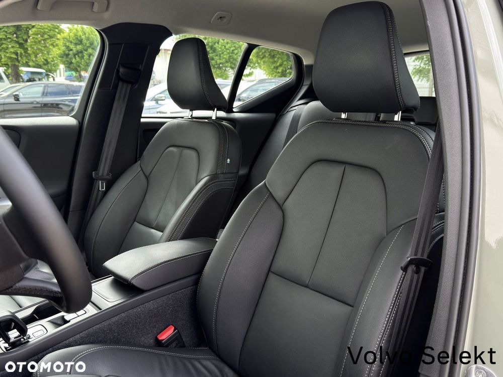 Volvo XC 40 - 19
