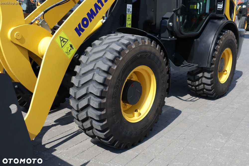 Komatsu WA70M-8 - 27
