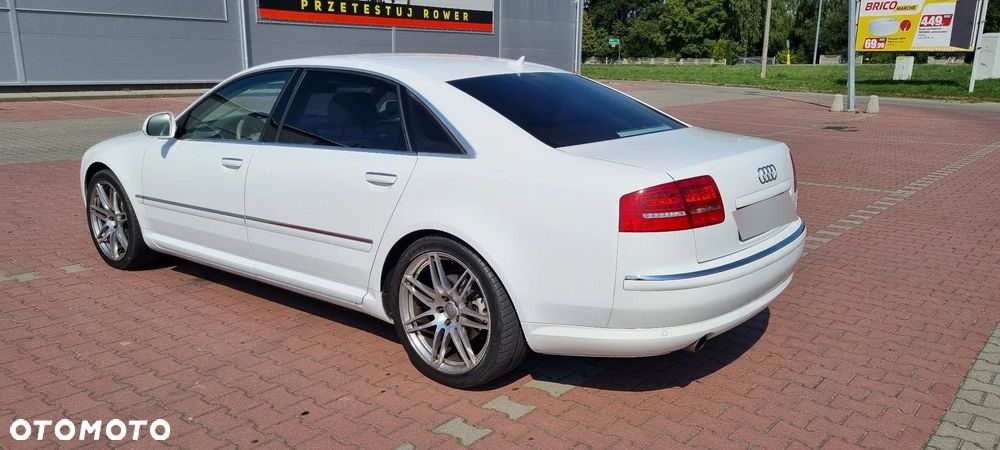 Audi A8 4.2 FSI Quattro - 8