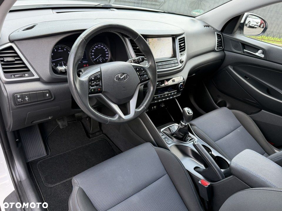 Hyundai Tucson blue 1.6 GDi 2WD Advantage - 16