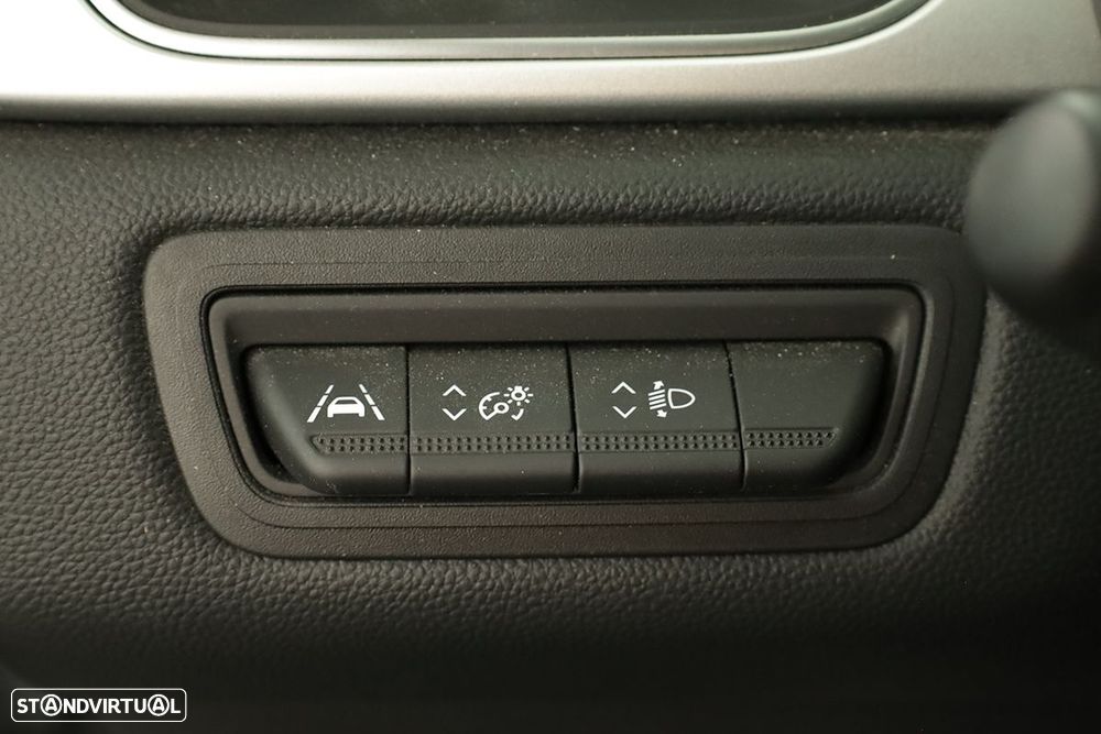 Renault Captur 1.0 TCe Techno Bi-Fuel - 19
