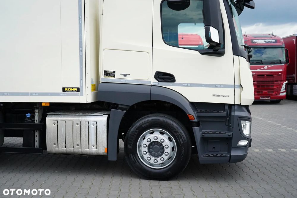 Mercedes-Benz ACTROS / 2540 / ACC / E 6 / ZESTAW PRZEJAZDOWY / CHŁODNIA + WINDA / 38 PALET - 29