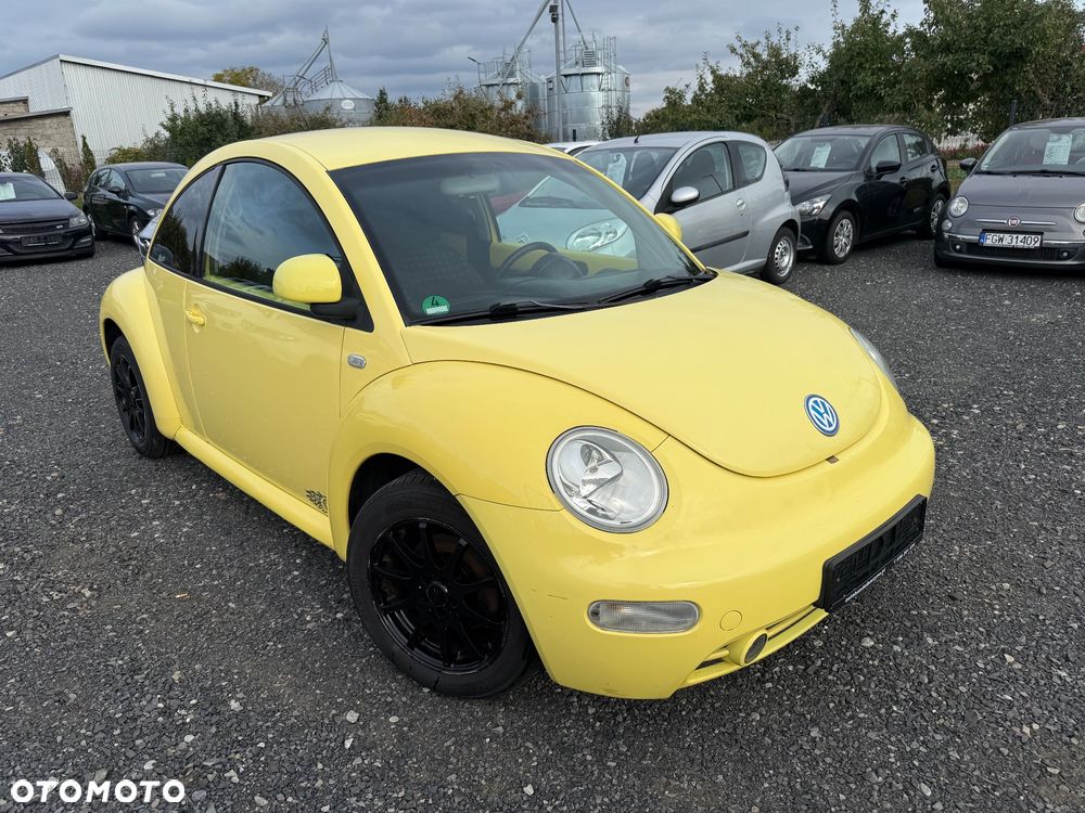 Volkswagen New Beetle - 3
