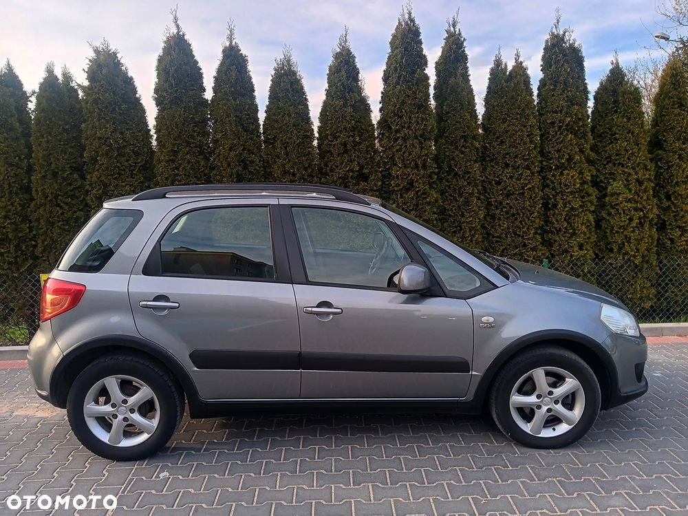 Suzuki SX4 - 8