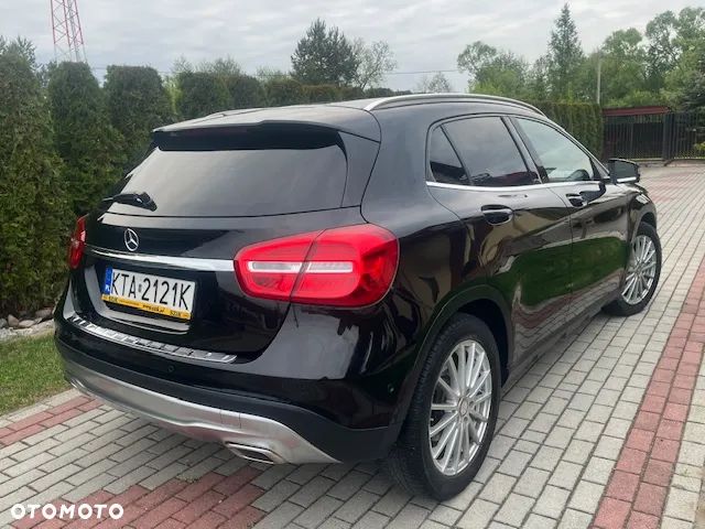 Mercedes-Benz GLA 220 CDI - 4