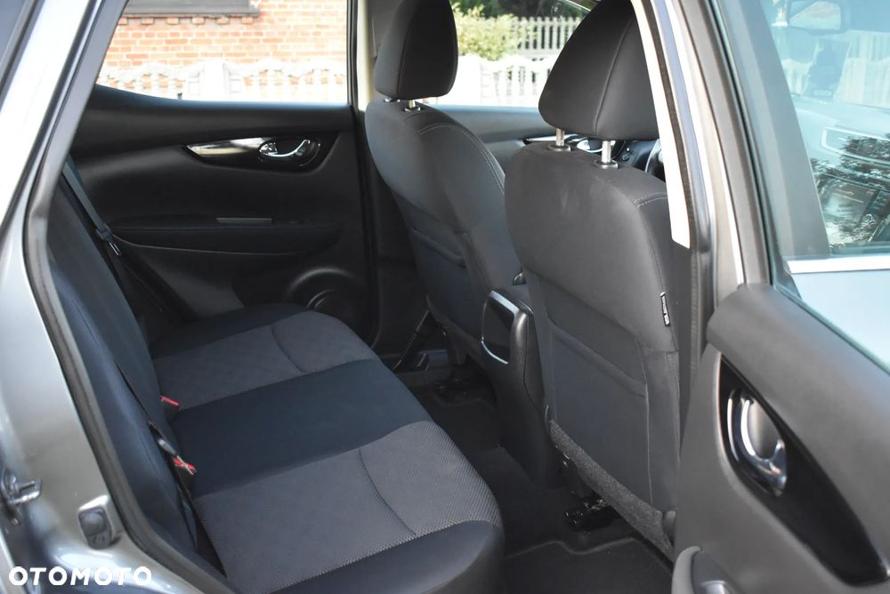 Nissan Qashqai 1.2 DIG-T TEKNA+ - 28