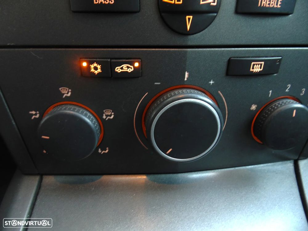 Opel Astra 1.3 CDTI Edition - 36