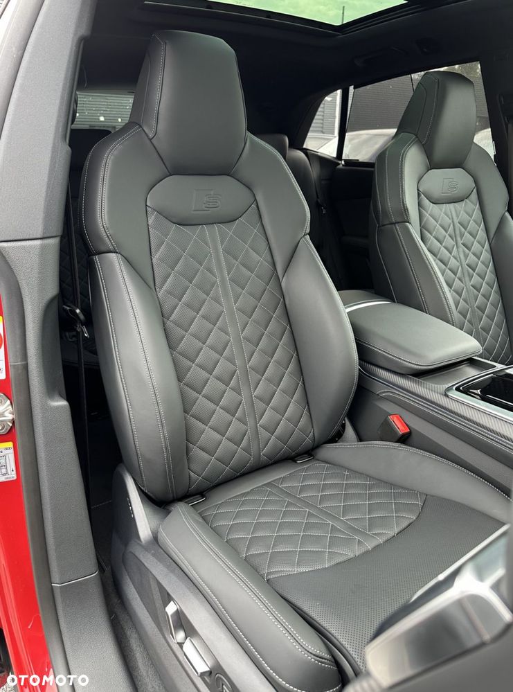 Audi SQ8 - 27