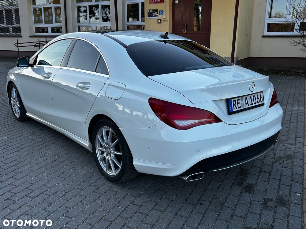 Mercedes-Benz CLA 180 BlueEffICIENCY Edition - 30