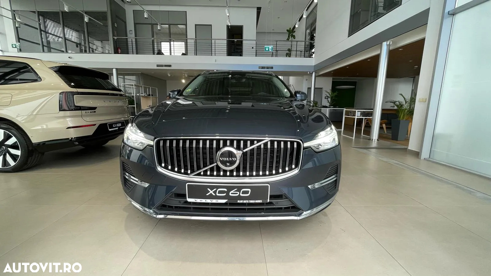 Volvo XC 60 B4 D AWD Geartronic Inscription - 3